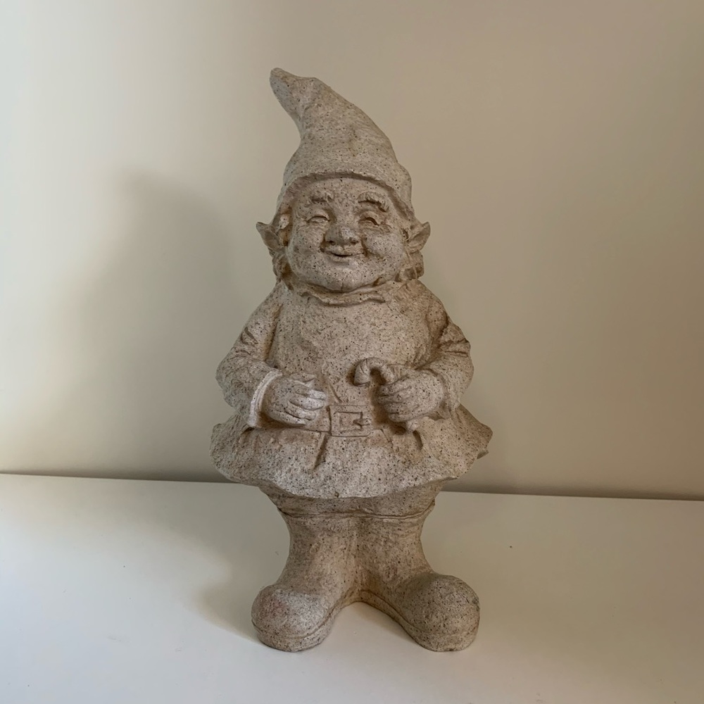 Vintage Elf stone garden gnome 2.5 pounds
